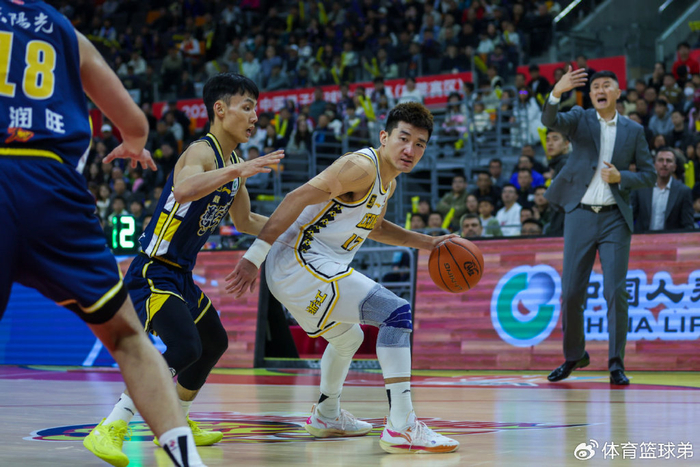 九游体育官网-又见绝平！广厦男篮与本菲卡鏖战至终场，苏炳添读秒救主(祝mvp胡金秋早日康复来cba季后赛篮球胡金秋)